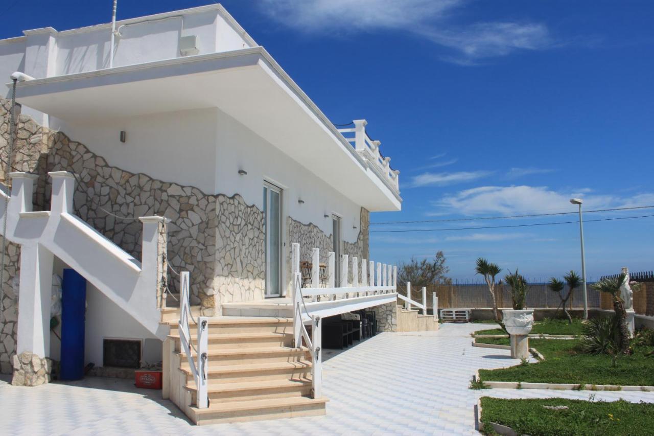 Casa Viky Hotell Bari Exteriör bild